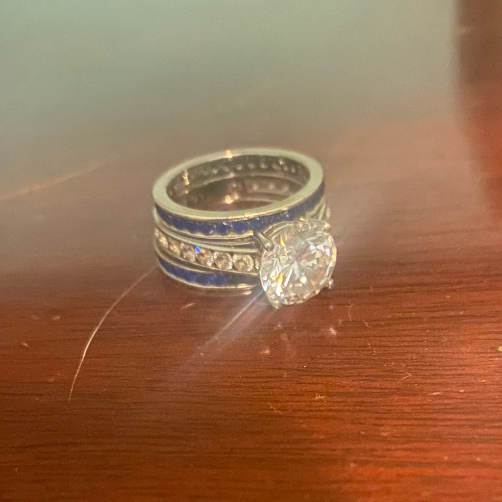 Crislu Engagement Ring Set With Sapphire Bands 125$